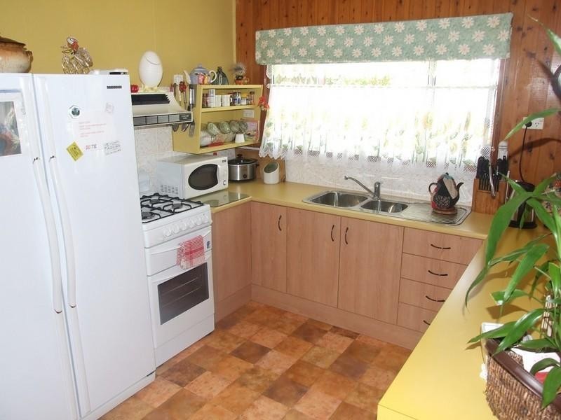 3 Dale Street, Crows Nest QLD 4355