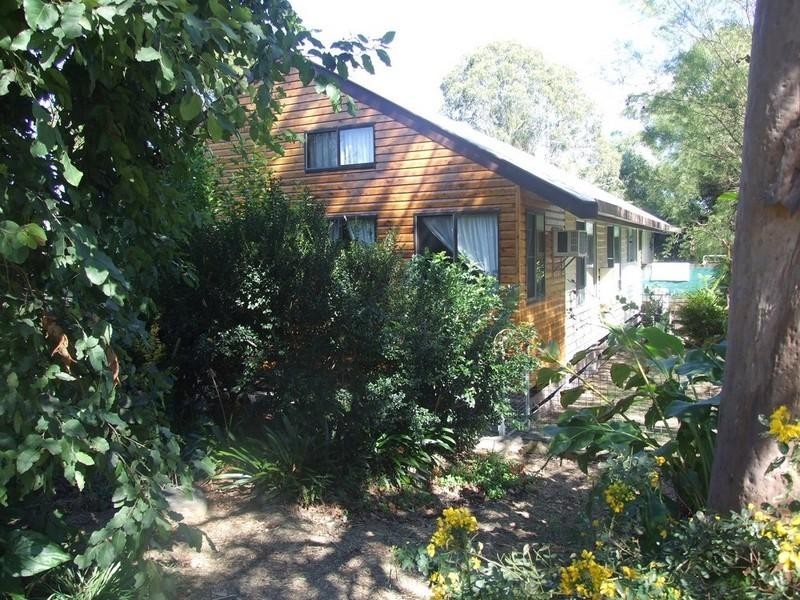 3 Dale Street, Crows Nest QLD 4355