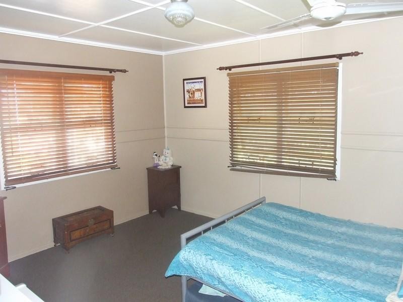 14 Sharp Street, Crows Nest QLD 4355