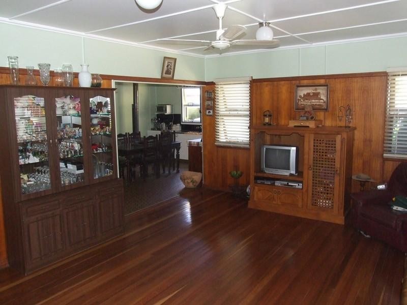 14 Sharp Street, Crows Nest QLD 4355