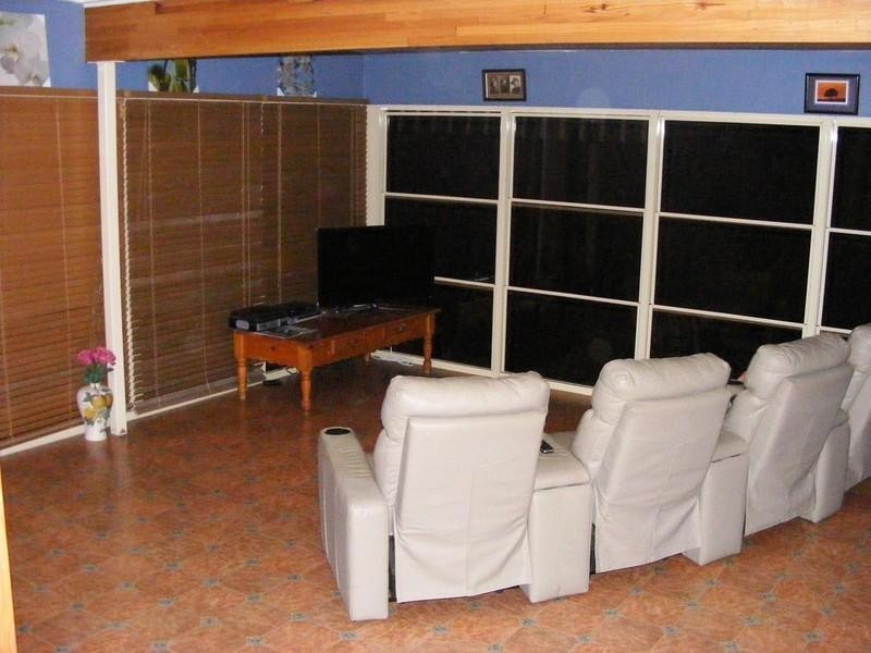 14 Sharp Street, Crows Nest QLD 4355