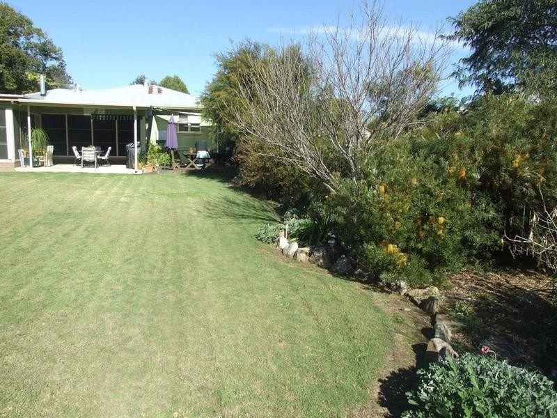 14 Sharp Street, Crows Nest QLD 4355