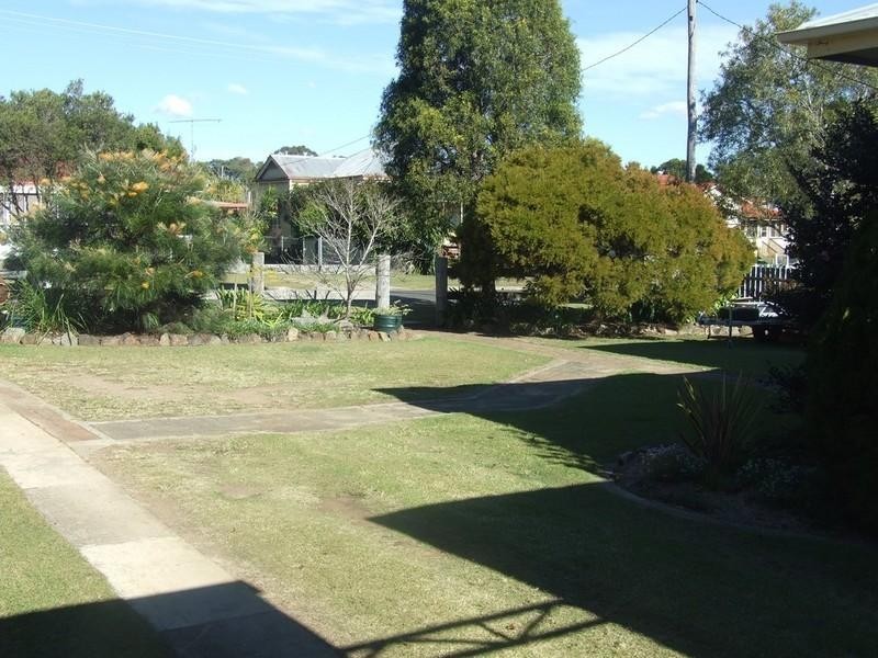 14 Sharp Street, Crows Nest QLD 4355