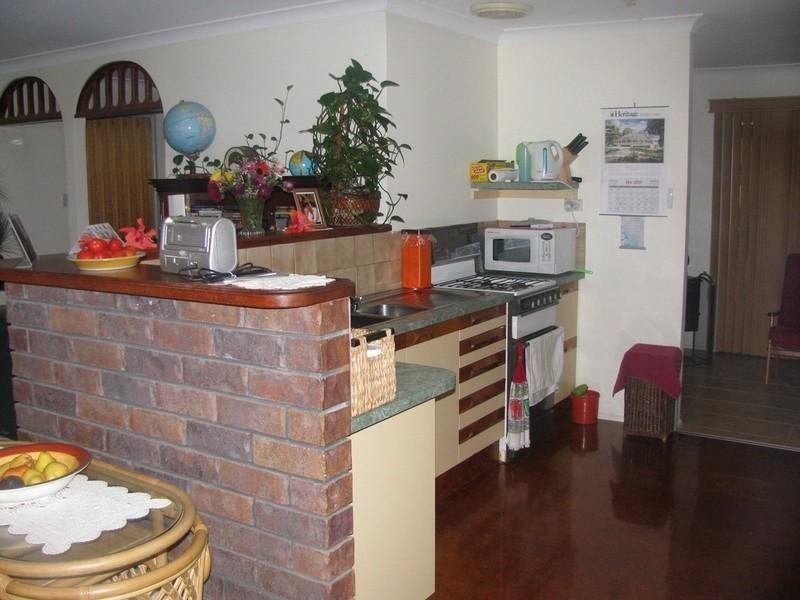 26 Devoncourt Road, Crows Nest QLD 4355