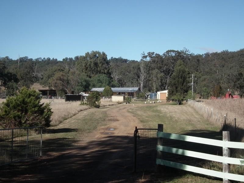 1205 Pechey Maclagan Road, Crows Nest QLD 4355