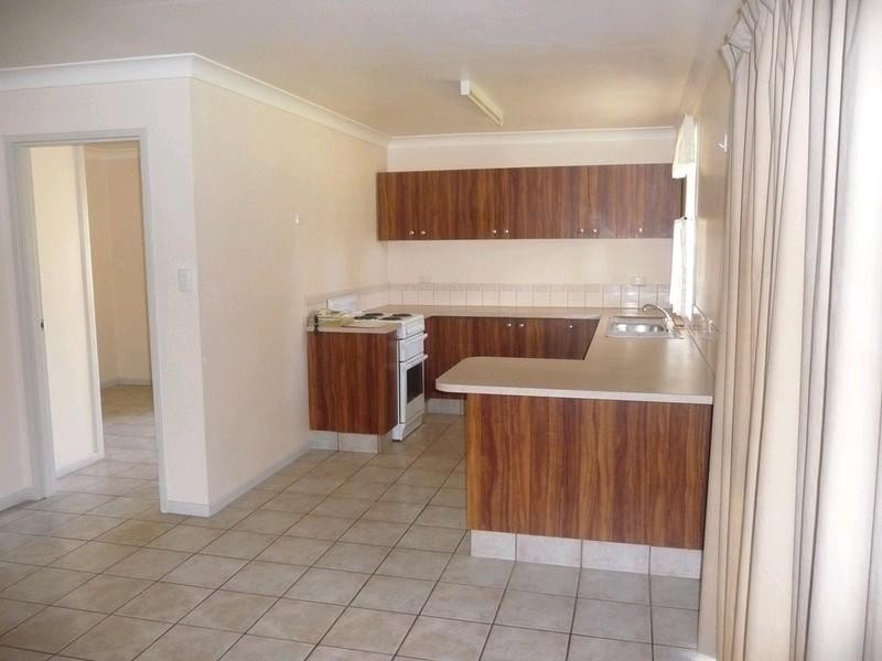 1 James Street, Crows Nest QLD 4355