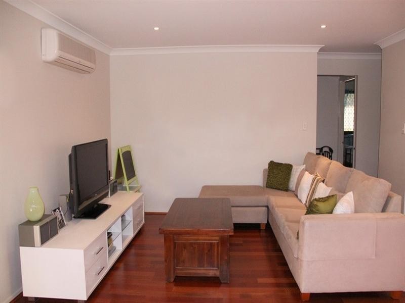 28 Samuel Avenue, Crows Nest QLD 4355