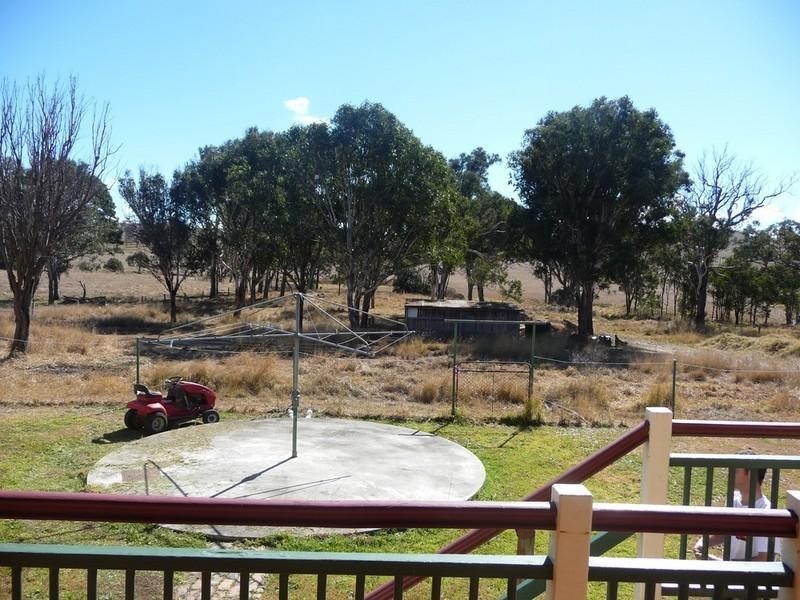 7217 New England Highway, Crows Nest QLD 4355