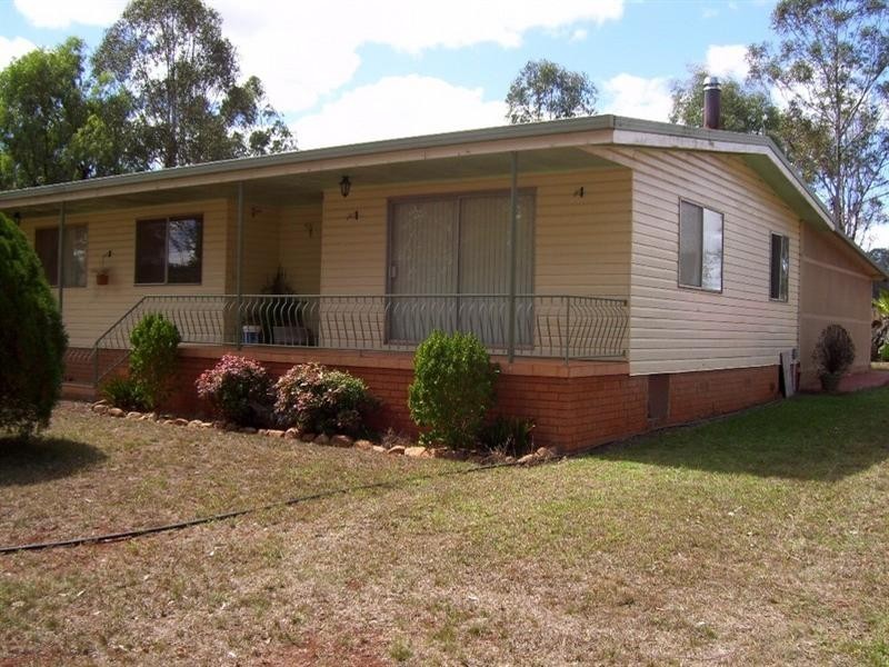 Hampton QLD 4352