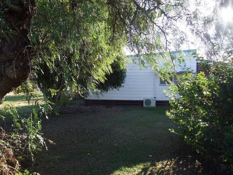 33 Daher Street, Goombungee QLD 4354