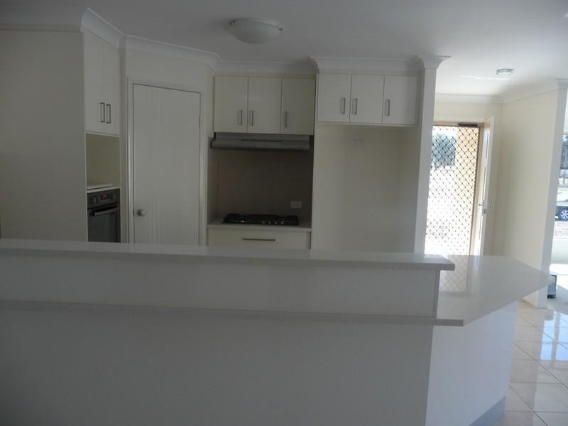 5 Cedarwood Drive, Crows Nest QLD 4355