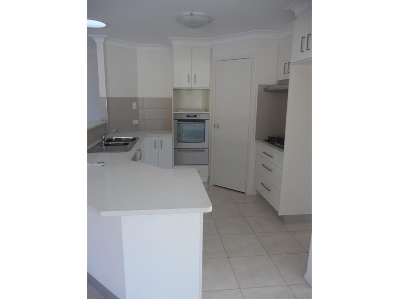 5 Cedarwood Drive, Crows Nest QLD 4355