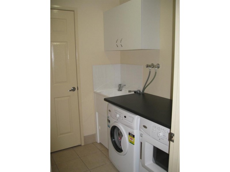 3 Parkland Drive, Crows Nest QLD 4355