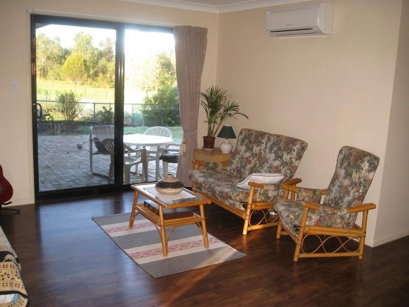 3 Parkland Drive, Crows Nest QLD 4355