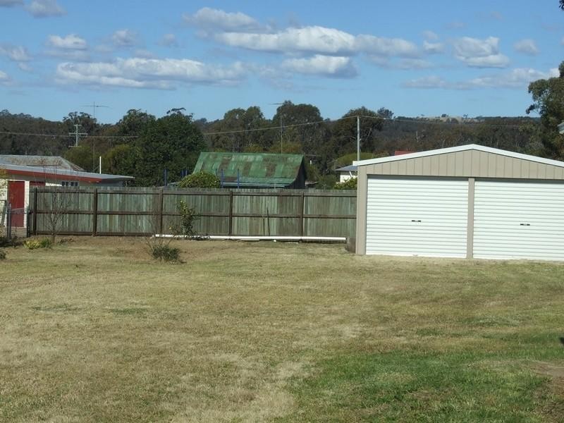 5 Lalor Street, Crows Nest QLD 4355