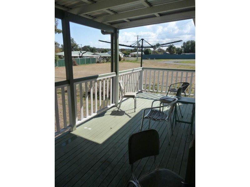 51 John Street, Goombungee QLD 4354