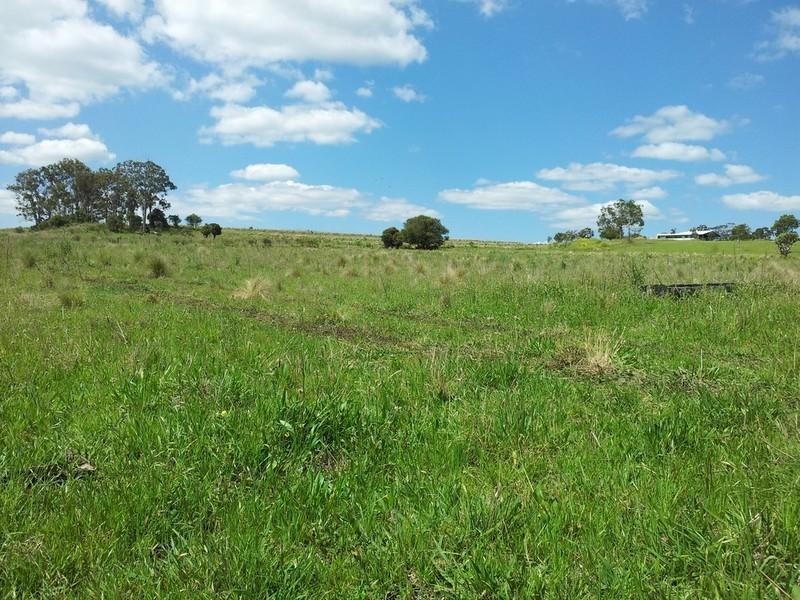 00 Pechey-Maclagan Road, Crows Nest QLD 4355