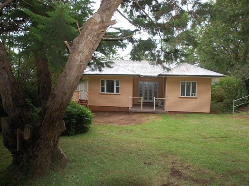2973 Esk-Hampton Road, Ravensbourne QLD 4352