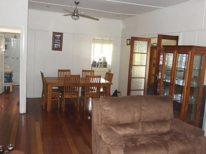 2973 Esk-Hampton Road, Ravensbourne QLD 4352