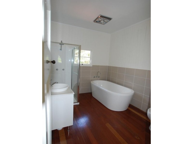 2973 Esk-Hampton Road, Ravensbourne QLD 4352