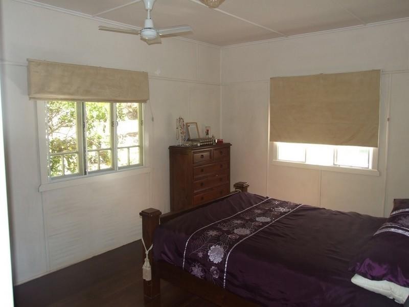 2973 Esk-Hampton Road, Ravensbourne QLD 4352