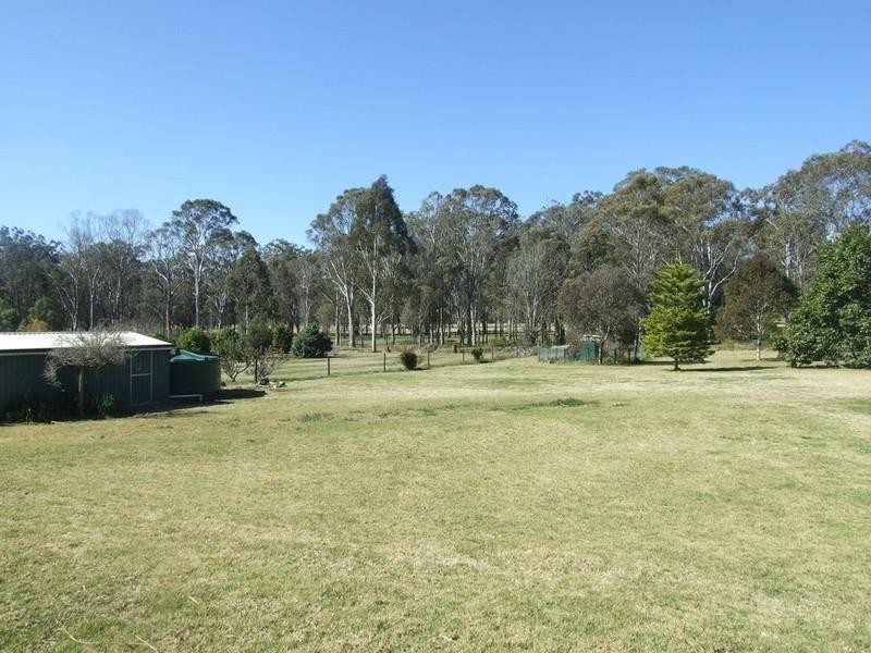 16 Melric Court, Cabarlah QLD 4352