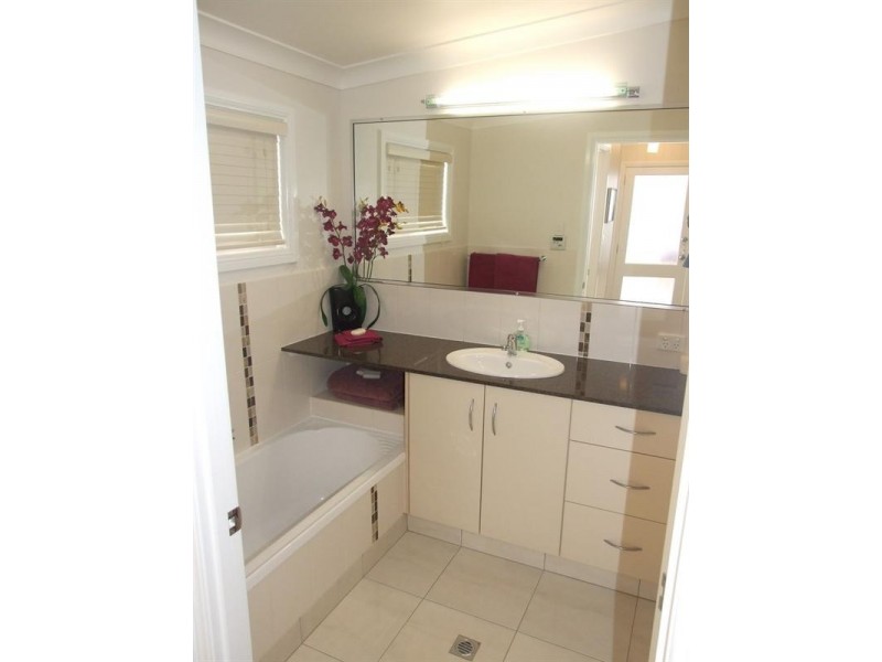 45 King Street, Goombungee QLD 4354