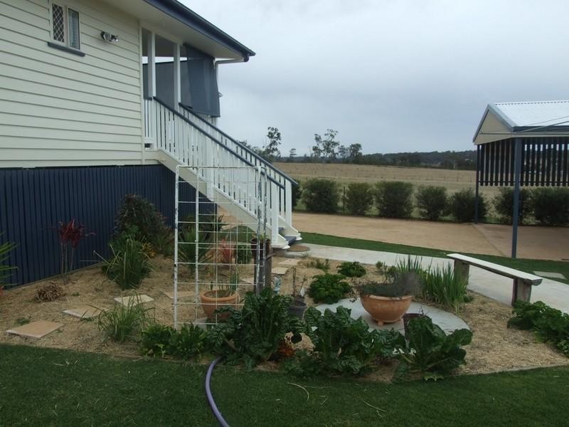 45 King Street, Goombungee QLD 4354