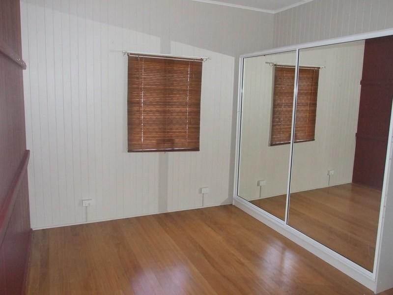 5 Lalor Street, Crows Nest QLD 4355