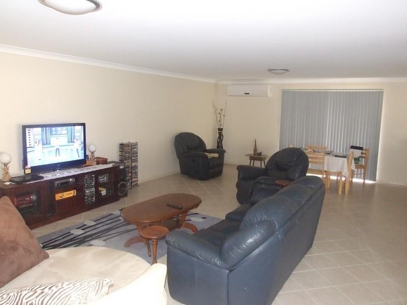 16 Vicky Avenue, Crows Nest QLD 4355