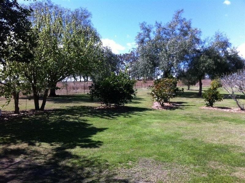 14 Daher Street, Goombungee QLD 4354