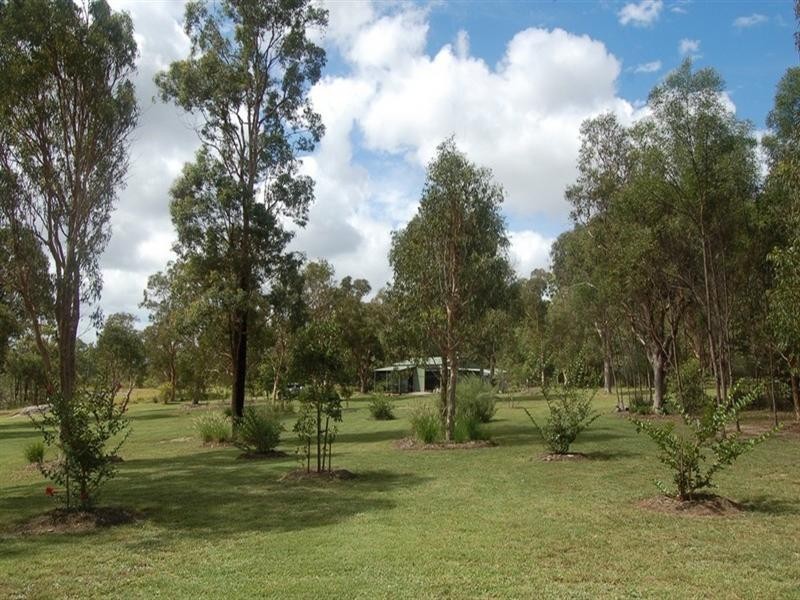 29 Pinnell Road, Crows Nest QLD 4355