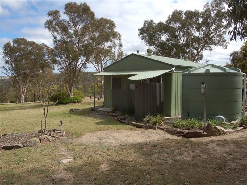 29 Pinnell Road, Crows Nest QLD 4355