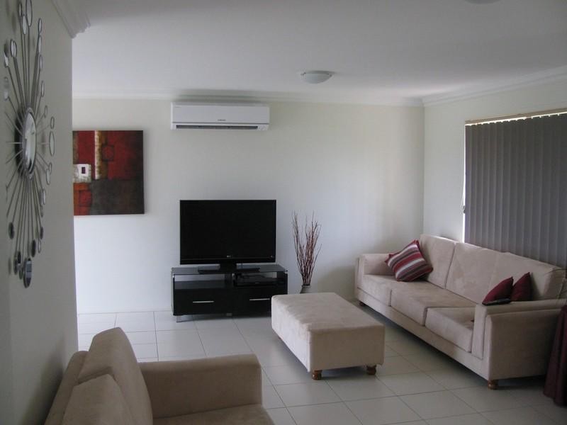 6 Vicky Avenue, Crows Nest QLD 4355