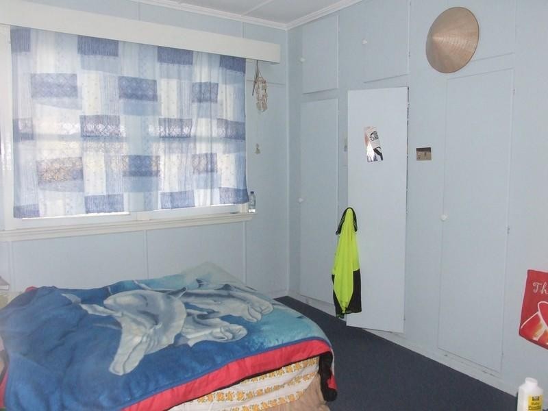 8 Charlotte Street, Crows Nest QLD 4355