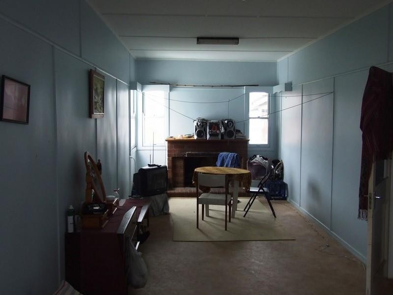 8 Charlotte Street, Crows Nest QLD 4355