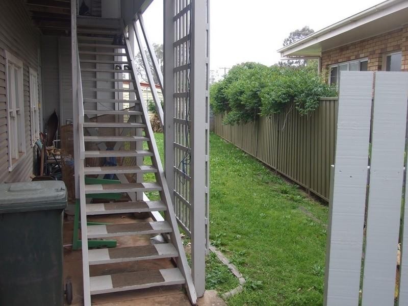 8 Charlotte Street, Crows Nest QLD 4355