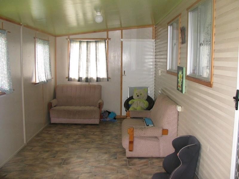 17 Gleeson Street, Crows Nest QLD 4355