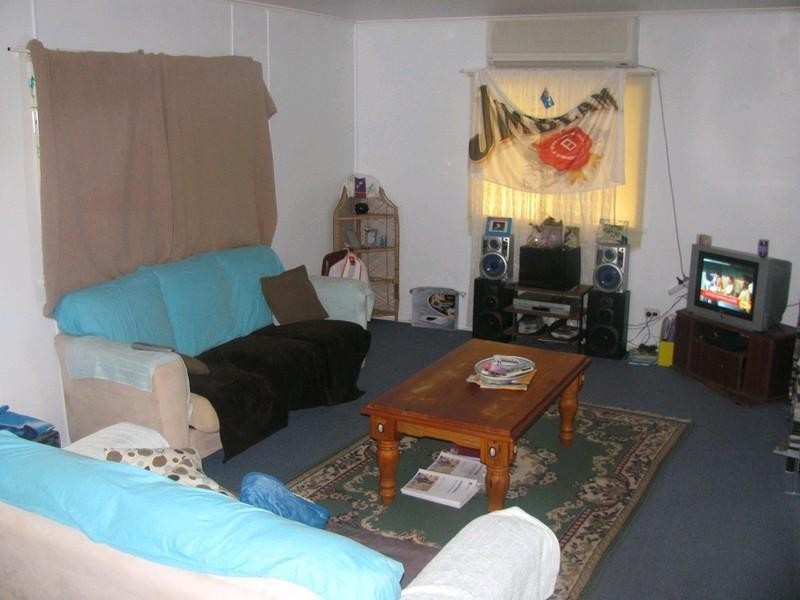 17 Gleeson Street, Crows Nest QLD 4355