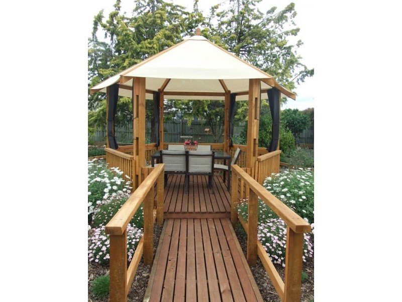 5 Lee Court, Crows Nest QLD 4355