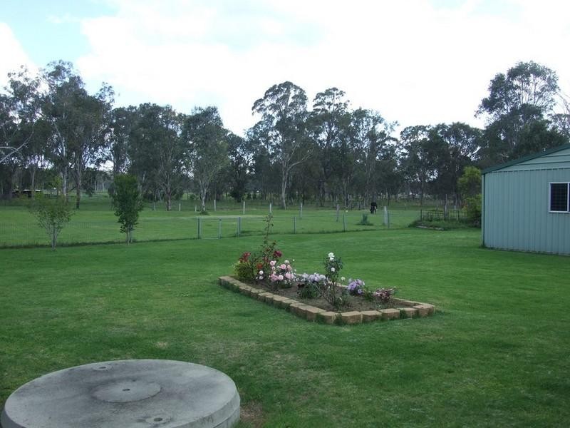 1 John Street, Crows Nest QLD 4355