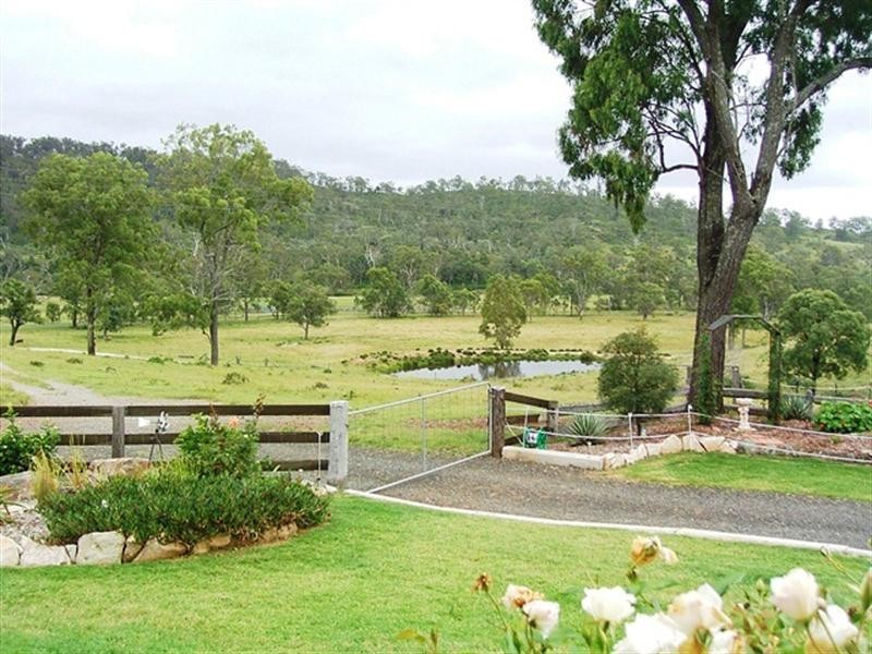 330 Emu Creek Road, Emu Creek QLD 4355