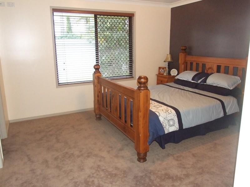 10 Lee Court, Crows Nest QLD 4355