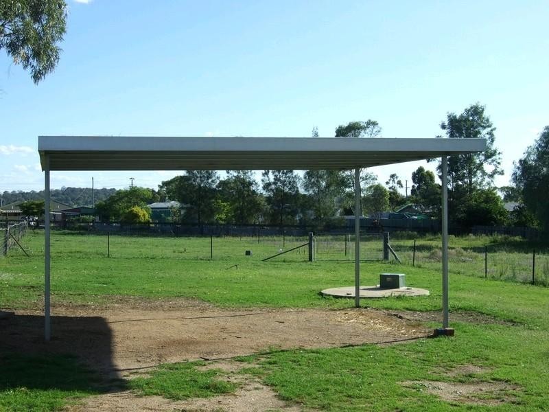 10 Hartwig Street, Goombungee QLD 4354