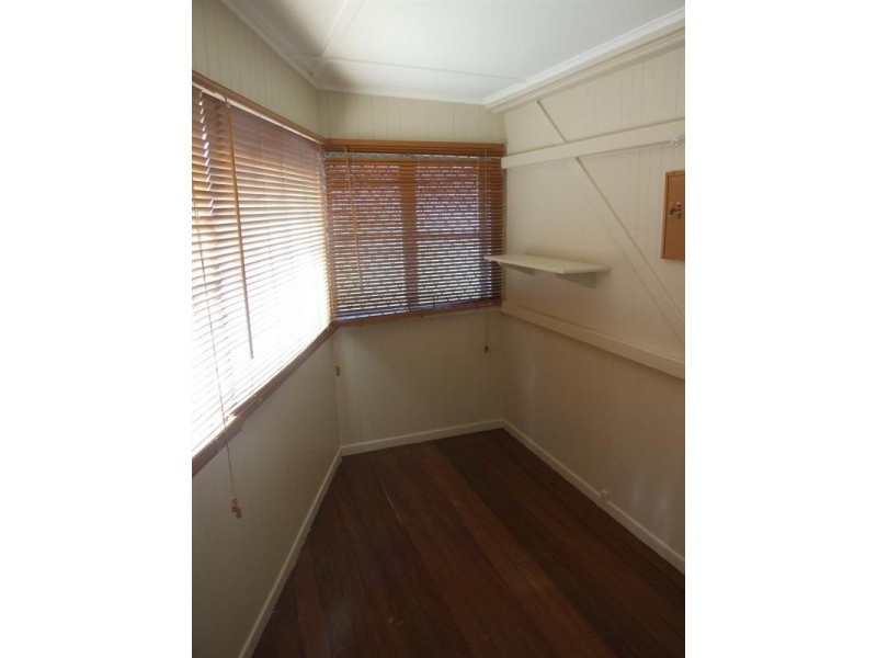 5 Lalor Street, Crows Nest QLD 4355