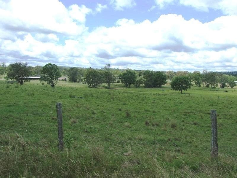 13 Devoncourt Lane, Crows Nest QLD 4355