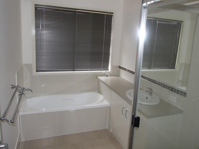 4a Emu Creek Road, Crows Nest QLD 4355