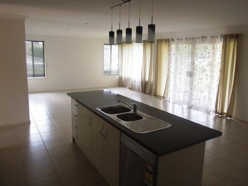 4a Emu Creek Road, Crows Nest QLD 4355