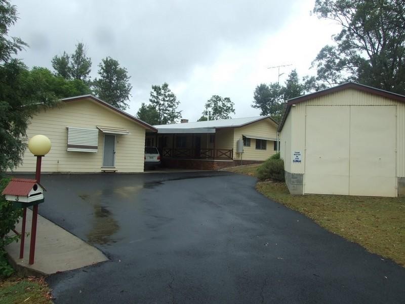 3 William Street, Crows Nest QLD 4355