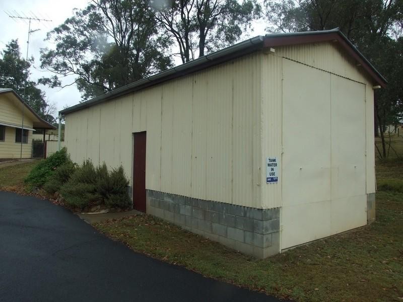 3 William Street, Crows Nest QLD 4355
